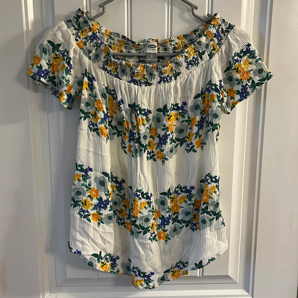 Off the Shoulder Floral Top